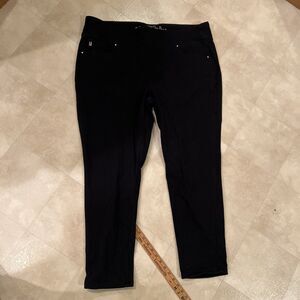 Belle Kim Gravel Believe in Your Own Beauty Black 5 pocket Pull On Jeans Size 24